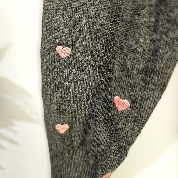 Papaya Girls Sz Small Gray Cardigan Sweater With Pink Heart Pattern ~SW125.7 - Picture 3 of 4